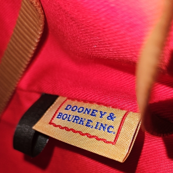 Dooney And Bourke Saffiano Drawstring Crossbody, Nwt - Picture 8 of 16